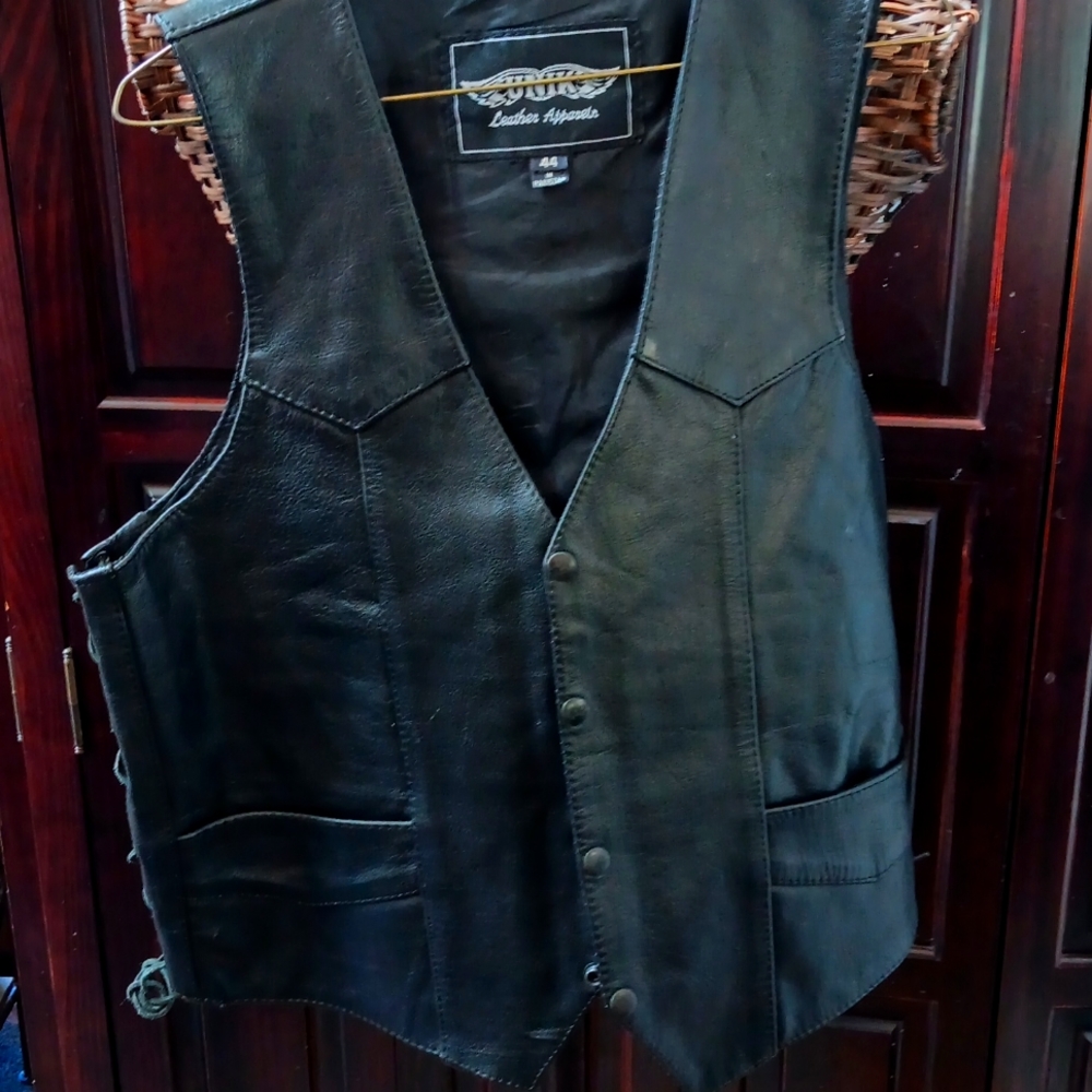 Leather UNIK biker vest